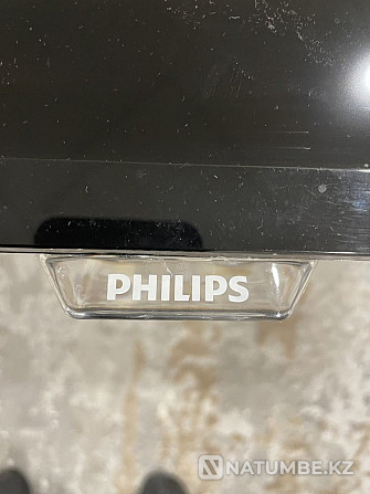 Philips TV in excellent condition  - photo 1