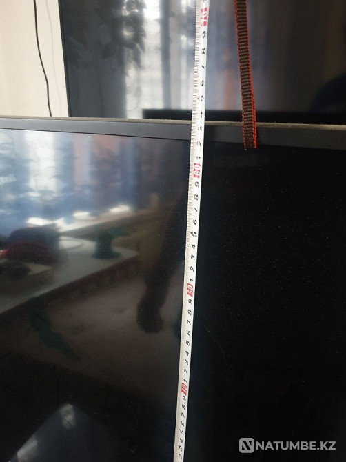 Urgently selling smart TV. 123d with stand.youtube. Stepnogorskoye - photo 4