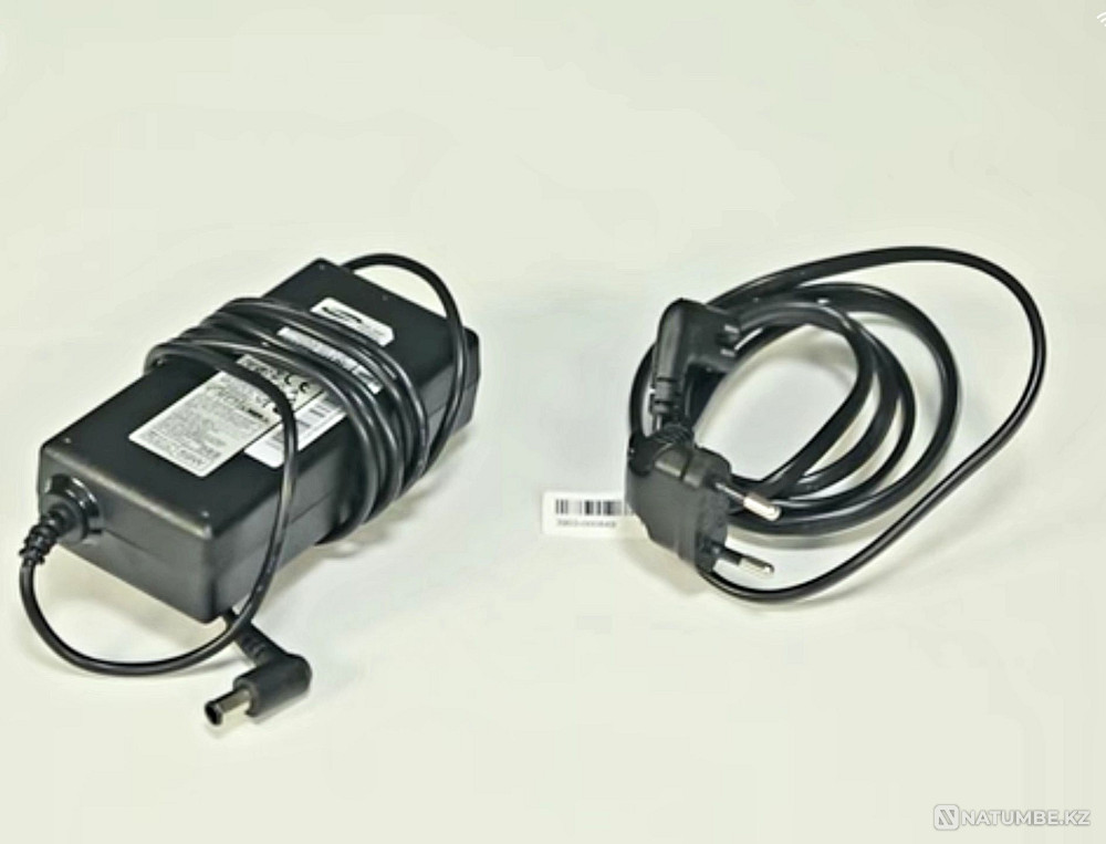 Телевизор 2016года оригинал Samsung 80cm Степногорск - изображение 5