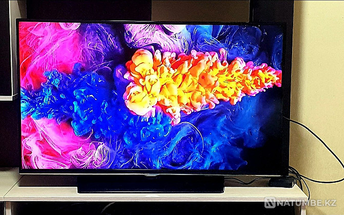 Сәнді түпнұсқа Samsung теледидары диагоналы 102 см Алға - изображение 2