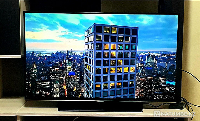 Сәнді түпнұсқа Samsung теледидары диагоналы 102 см Алға - изображение 1