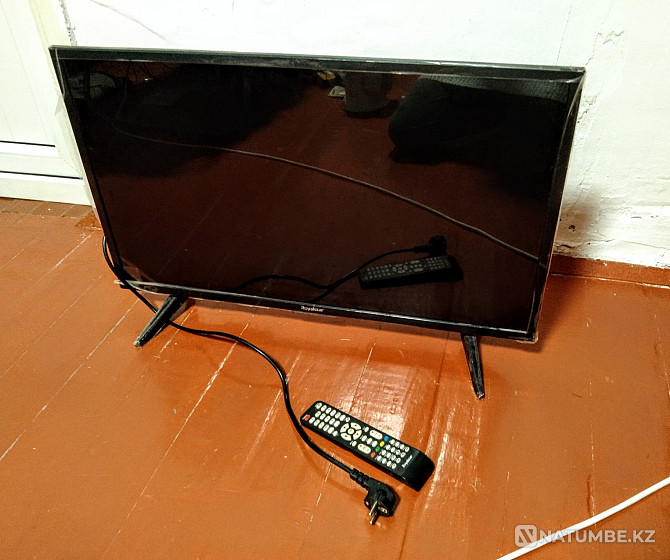 Royalstar 32 inch TV COMPLETE Algha - photo 2