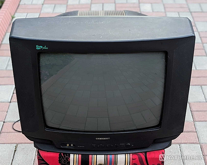 Цветной Телевизор Samsung Жем - изображение 1