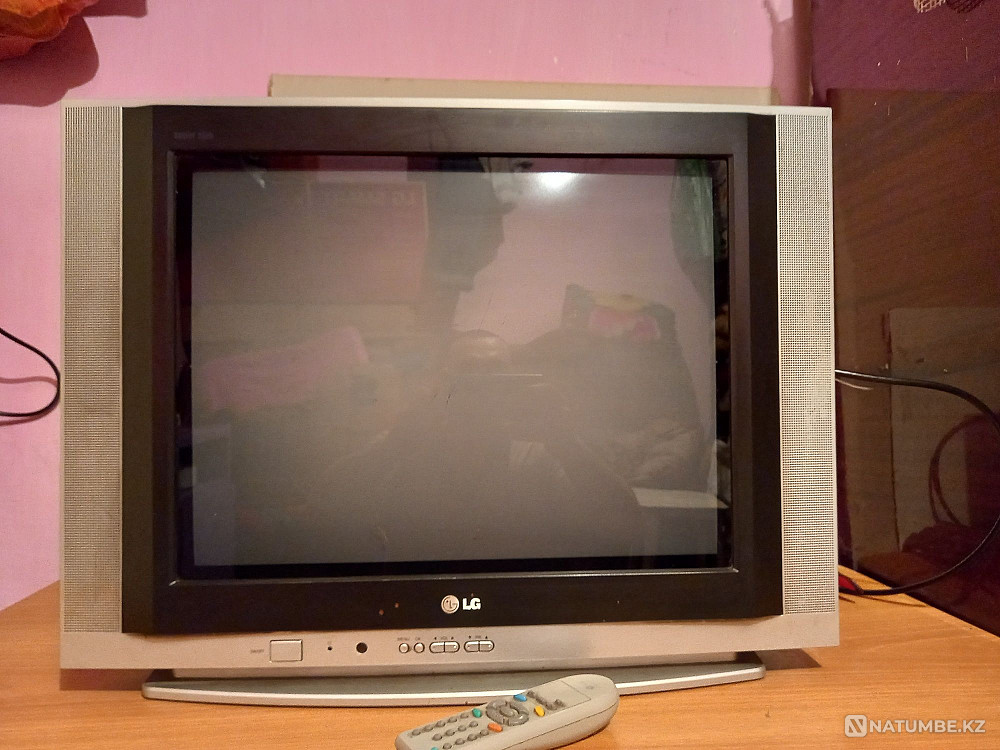 телевизор в рабочем состояний Темир - изображение 2