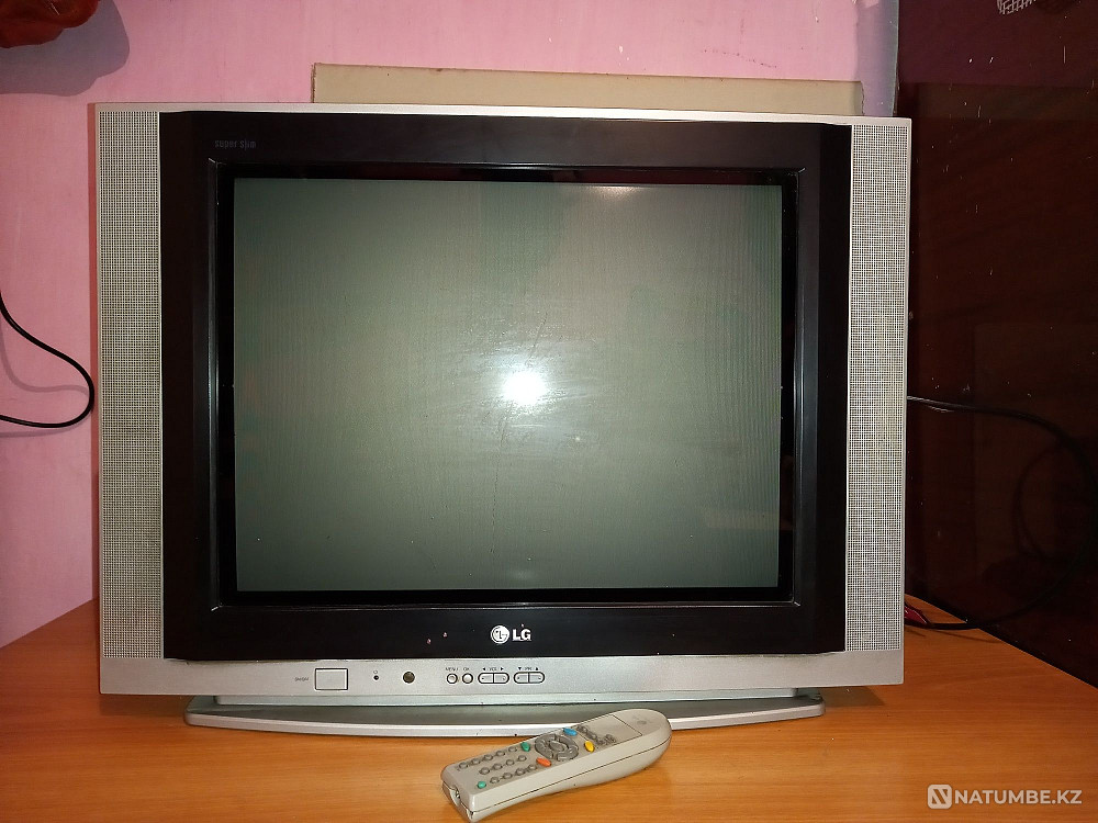 телевизор в рабочем состояний Темир - изображение 1