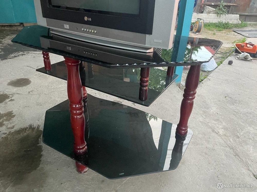 Продам телевизор и подставку Темир - изображение 2