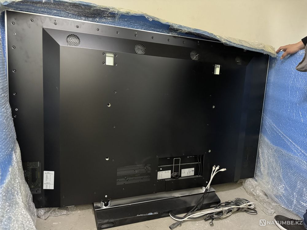 Bang & Olufsen теледидары  Темір - изображение 3