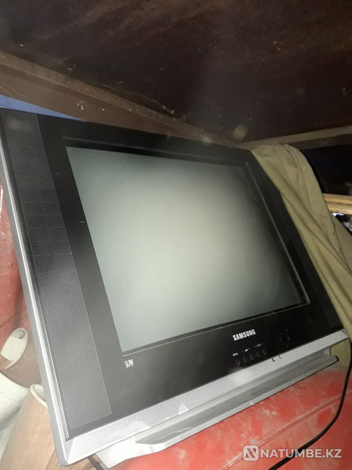 Телевизор бу Самсунг Хромтау - изображение 1