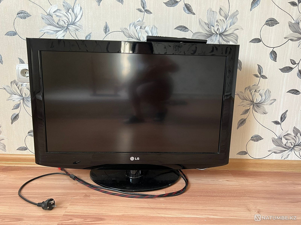 Телевизор LG 32' Шалкар - изображение 1