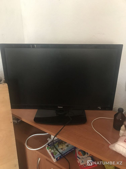 Телевизор не большой!) Есик - изображение 3