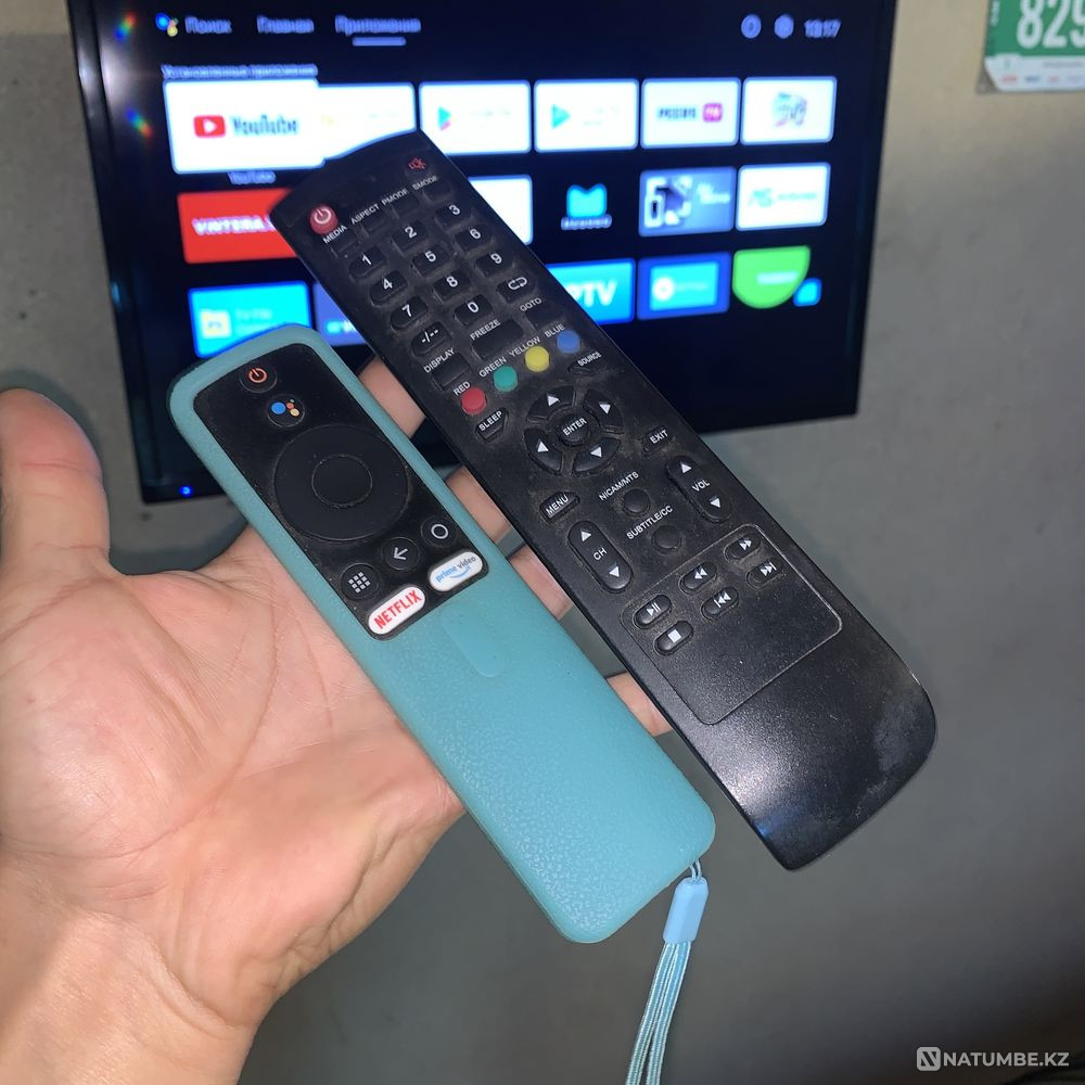 TV 32 diagonal. + Xiaomi Mi TV Stick. + wall mount Qaskeleng - photo 5