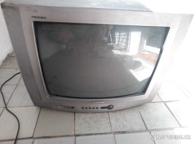Selling 2 TV sets urgently inexpensively Tekeli - photo 1