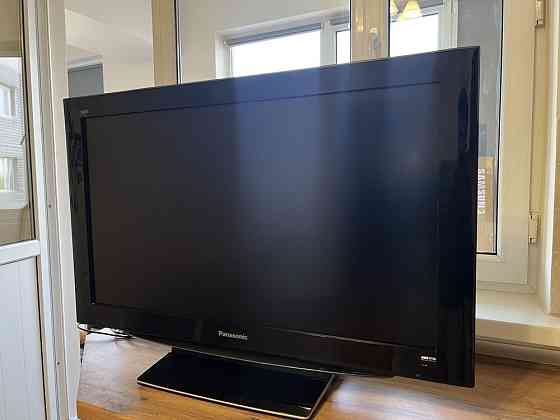 Телевизор panasonic - TX-R37LZ80 