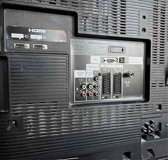 Телевизор panasonic - TX-R37LZ80 