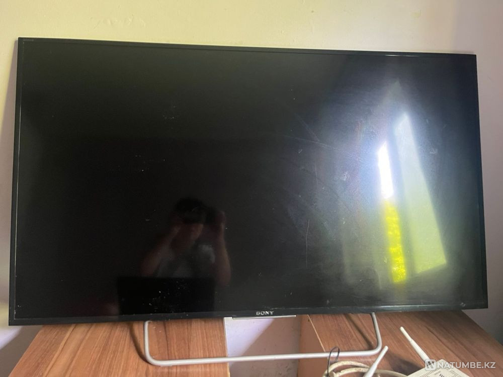 Selling TV  - photo 1