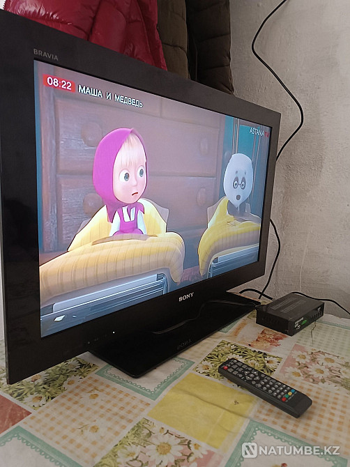 Телевизор ж/к SONY 37 дюймов Кульсары - изображение 2