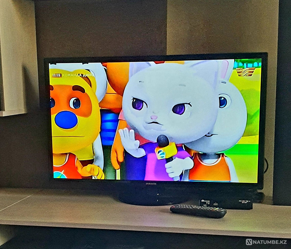 Телевизор 2016года оригинал Samsung 80cm DVB-T2 DVB-C 22канала Отау ТВ Кульсары - изображение 3