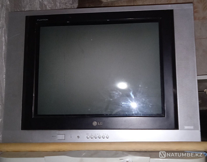 Телевизор LG продам Зыряновск - изображение 1