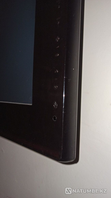 Телевизор Samsung с кронштейном и пультом в идеальном состоянии Риддер - изображение 5