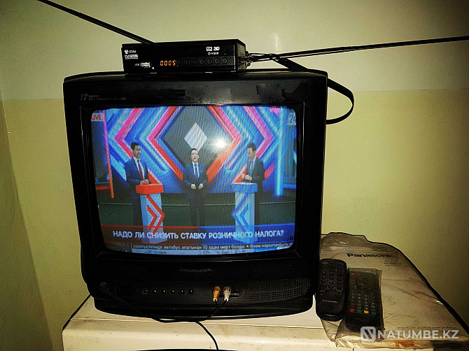 Panasonic 14 дюймдік (37 см) теледидар және Otau TV қабылдағышы Шар - изображение 1