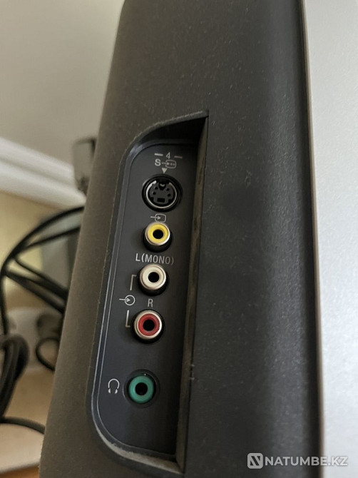 Sony Bravia TV  - photo 2