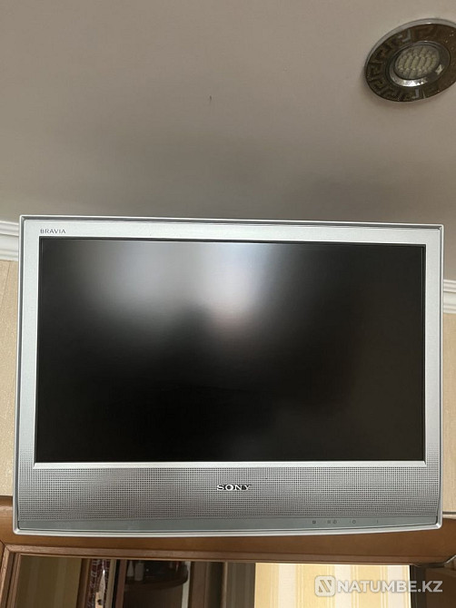 Sony Bravia TV  - photo 1