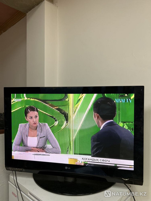 Selling TV  - photo 1