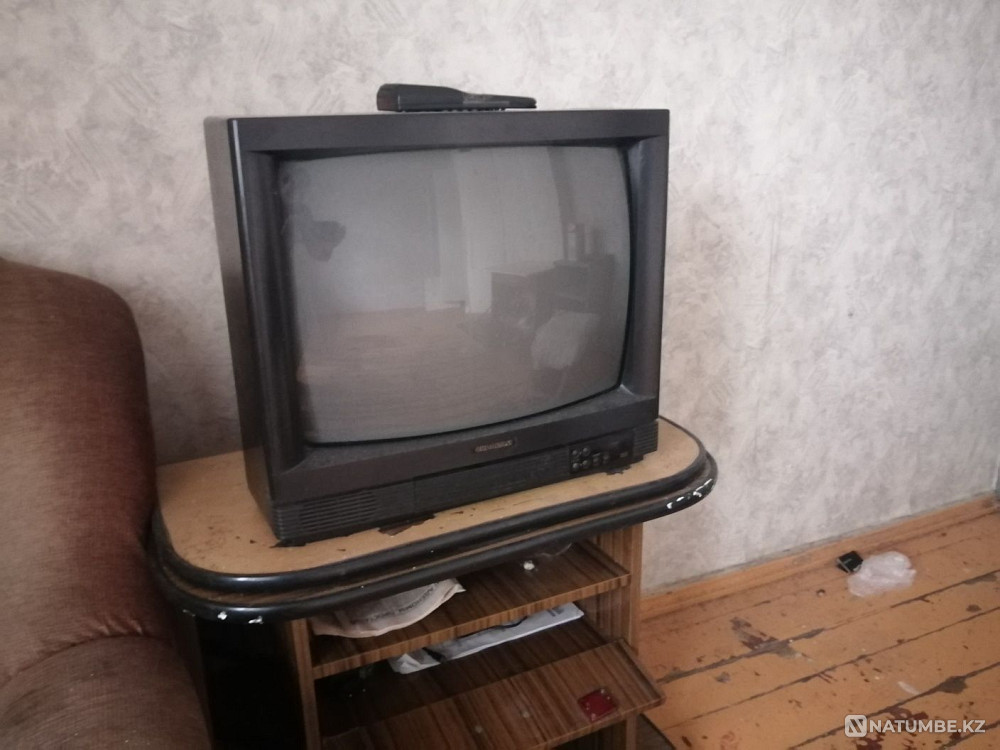 Продам телевизор  - изображение 1