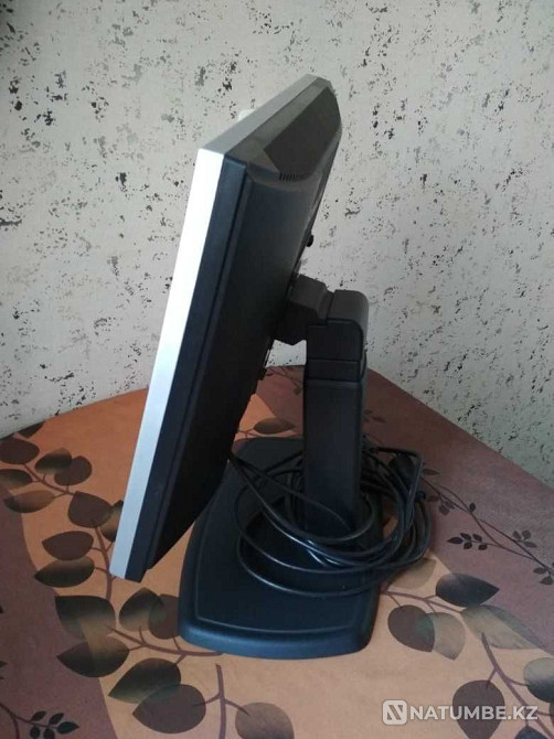 Samsung 920vn work monitor on a stand. Zhangatas - photo 4