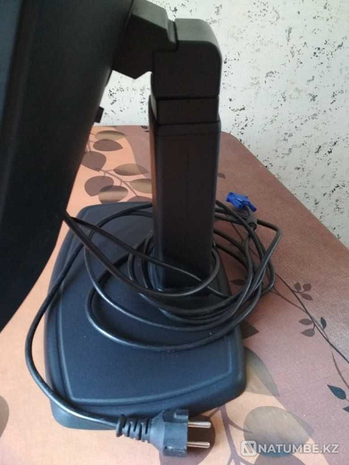 Samsung 920vn work monitor on a stand. Zhangatas - photo 5
