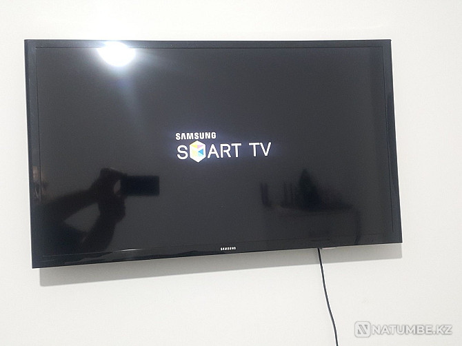 Samsung TV for sale  - photo 1