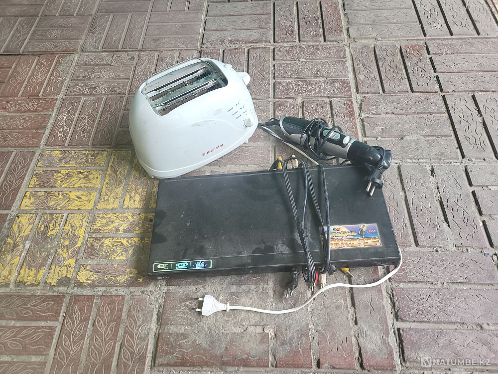 Selling hair dryer; DVD; toaster Almaty - photo 1