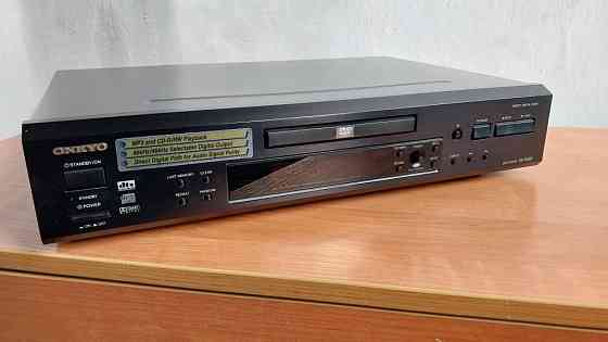 Onkyo DV-S555 CD DVD проигрыватель сд плеер Алматы