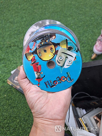 Selling DVD player and discs Almaty - photo 3