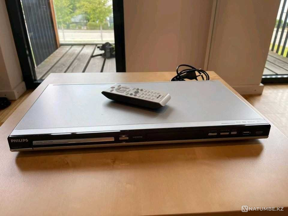 Мен Philips DVD ойнатқышын ауыстырып жатырмын, жаңа күй, тамаша, бұзылмайды  Алматы - изображение 1