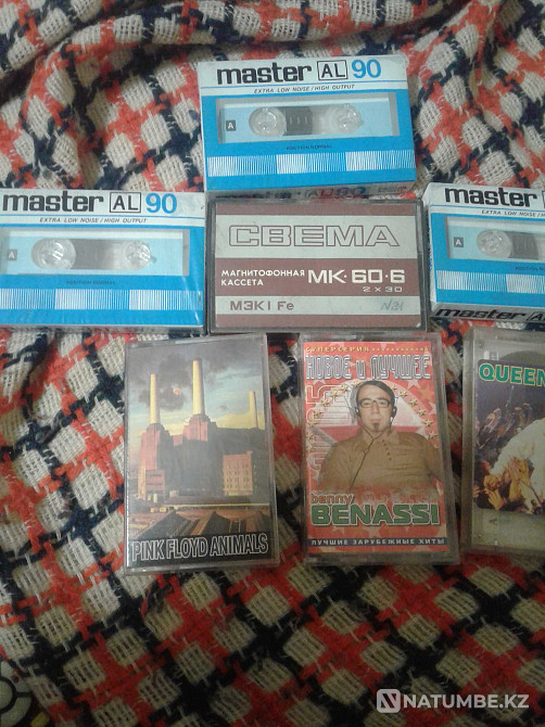 Hyundai DVD player; .cassettes and discs Almaty - photo 5