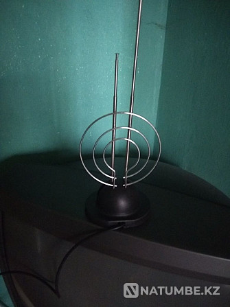 I will give away an indoor antenna for a TV Almaty - photo 1