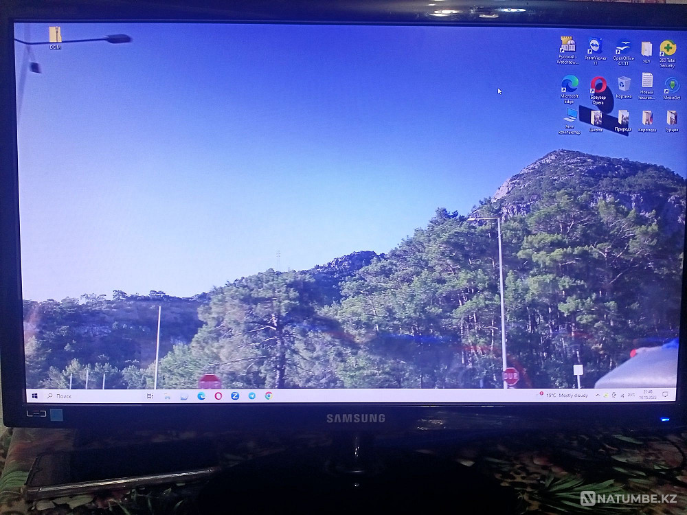 Selling a system unit with a monitor and keyboard Almaty - photo 2