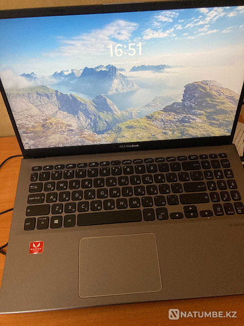 Selling Asus VivoBook laptop with Ryzen 7 3700U.8gb ddr4/Exchange.Urgent. Almaty - photo 2
