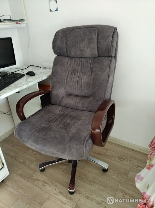 Продам компьютерное кресло Алматы - изображение 1