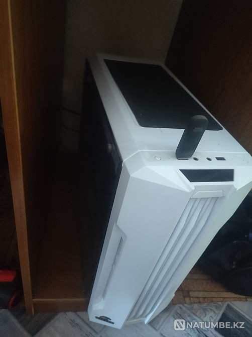 Ойын компьютері сатылады; толық жұмыс істейді  Алматы - изображение 1