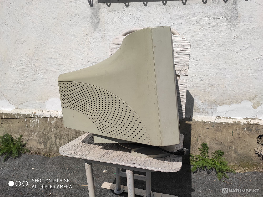 Старый монитор Samsung 753DFX Алматы - изображение 2