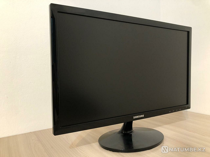 Monitor Samsung 19 diagonal Almaty - photo 1