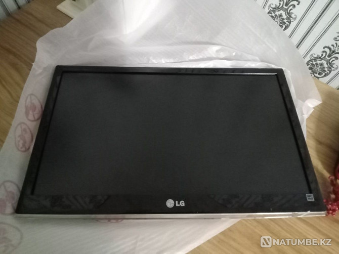 Selling a monitor in excellent condition Almaty - photo 1