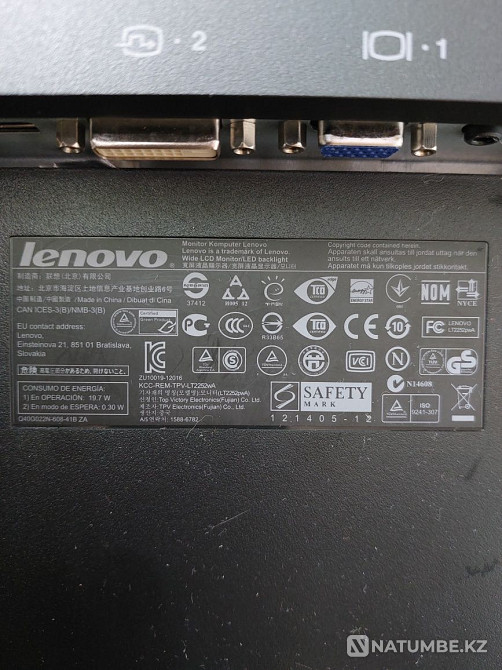 Монитор Lenovo ThinkVision 22 дюйма с поворотом экрана Алматы - изображение 4