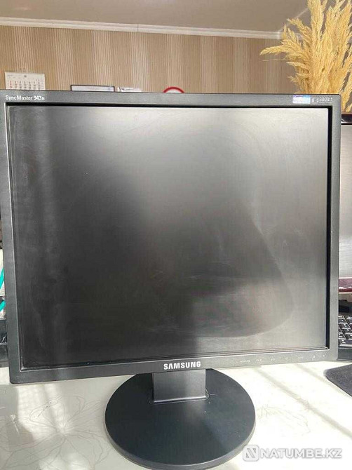 Monitor Samsung LS19MYAKBB/EDC at a 50% discount Almaty - photo 1