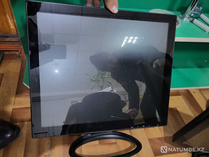 Monitor 19 inches Almaty - photo 2