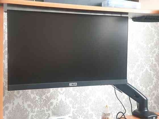 Игровой монитор почти новый 22 Алматы