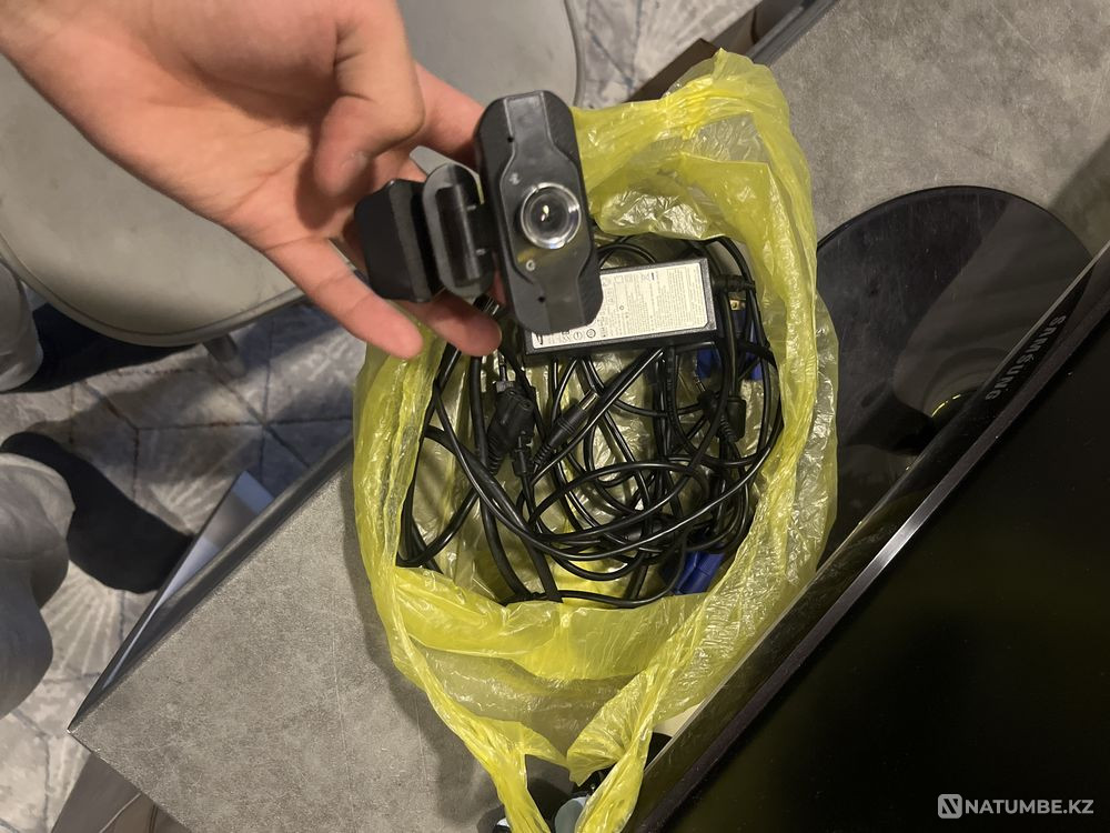 Samsung monitor in perfect condition, write to WhatsApp Almaty - photo 2