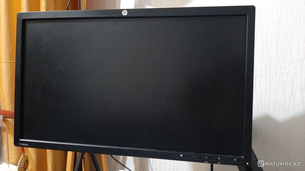 Selling HP ZR2240w monitor Almaty - photo 1